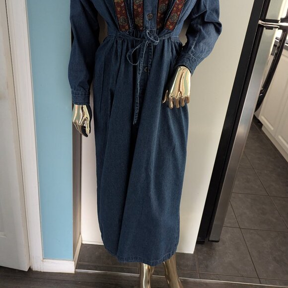 Vintage denim dress by Erika & Co - Picture 3 of 10